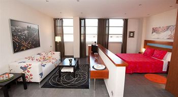 Ainb Eixample-muntaner 2* Barcellona